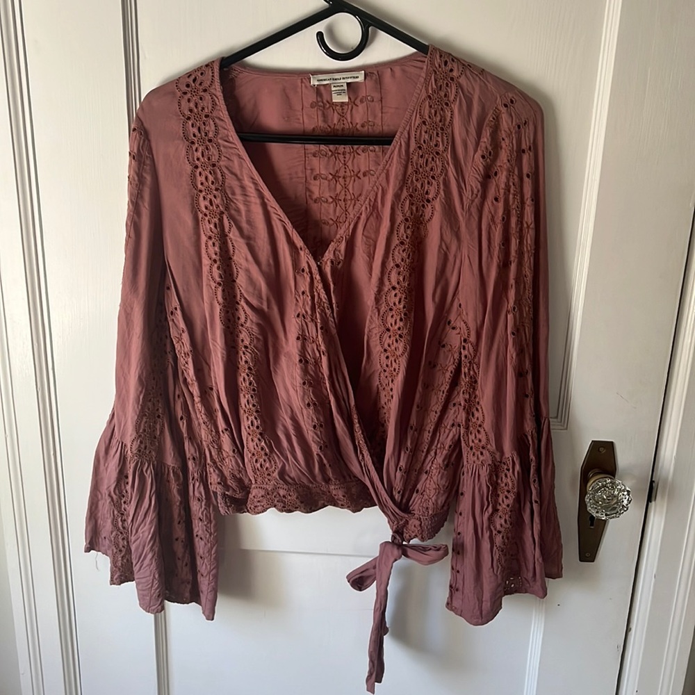 American Eagle Outfitters, size medium flowy top, pink